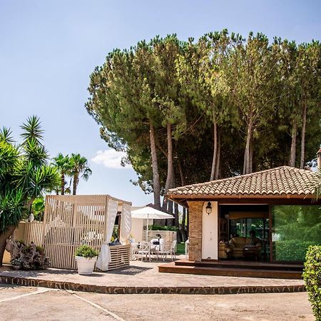 Villa Laoconte Piscina, Jacuzzi E Biliardo Canicattì Buitenkant foto
