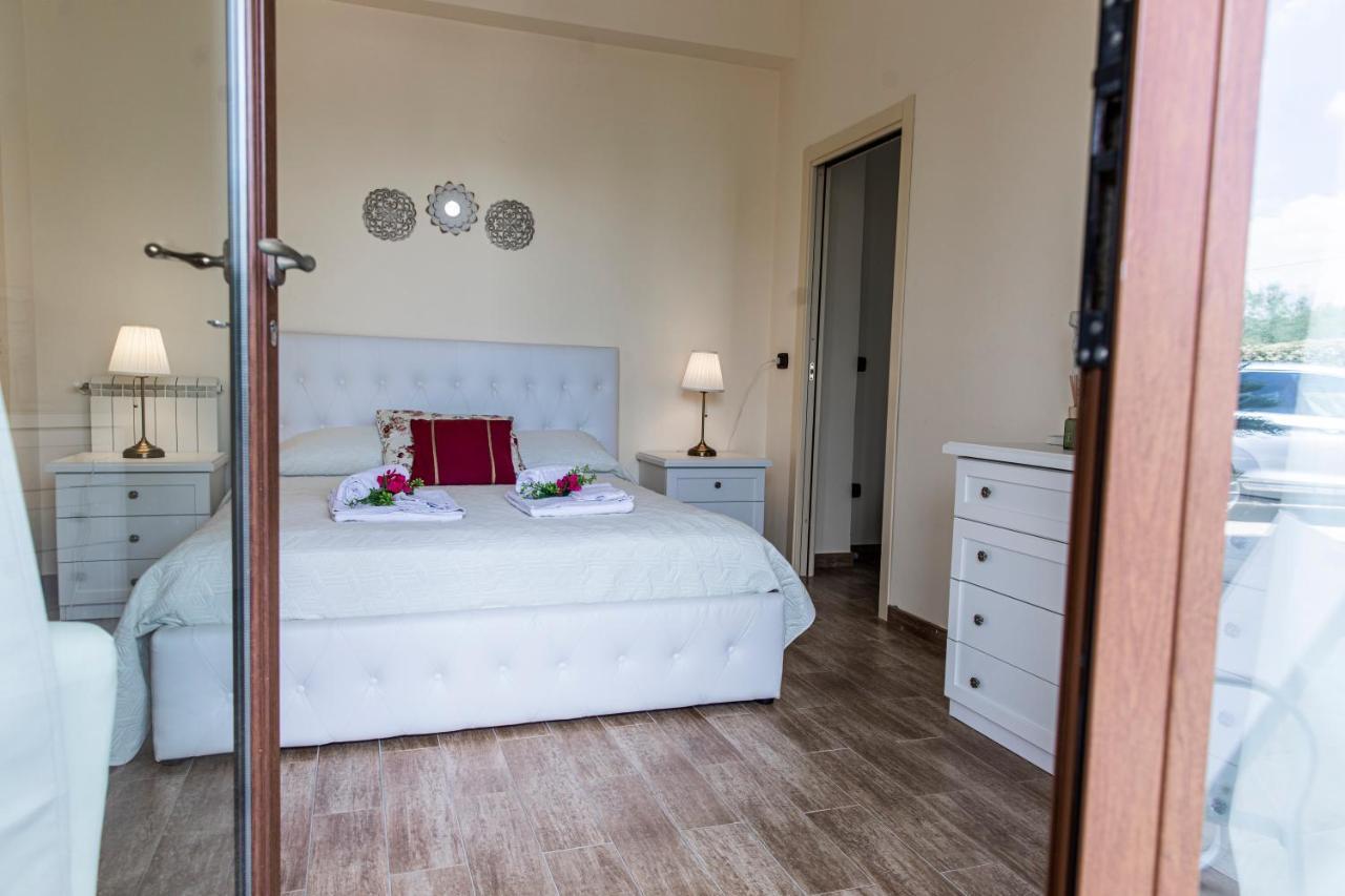 Villa Laoconte Piscina, Jacuzzi E Biliardo Canicattì Buitenkant foto