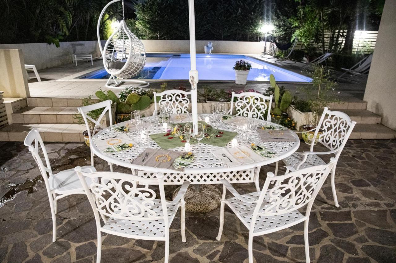 Villa Laoconte Piscina, Jacuzzi E Biliardo Canicattì Buitenkant foto